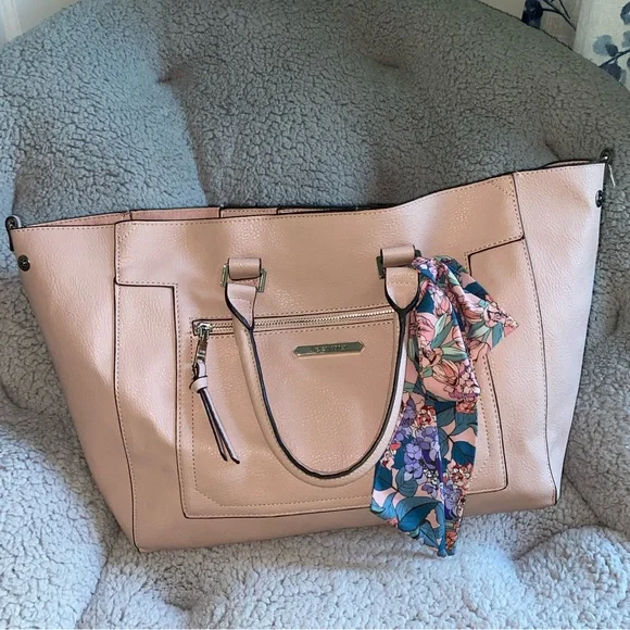 🩷✨2-in-1✨🩷 Light Pink Steve Madden Tote with Purse Insert! - Picture 1 of 9